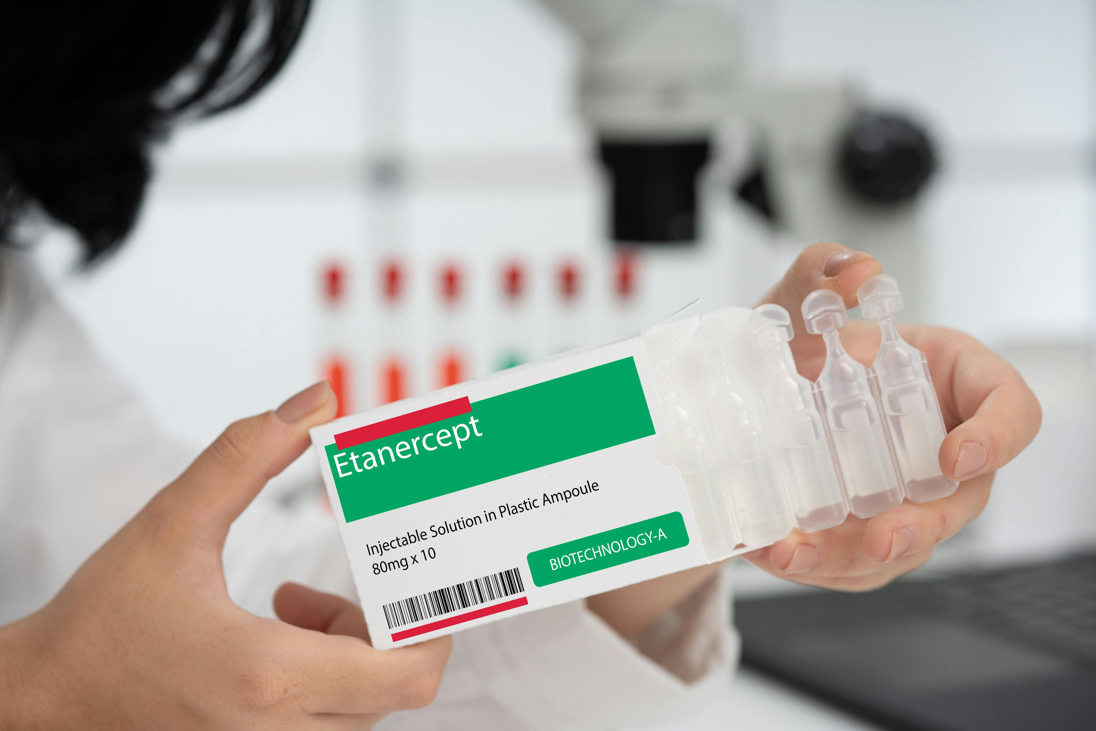 Etanercept medical injection | Image Credit: luchschenF - stock.adobe.com